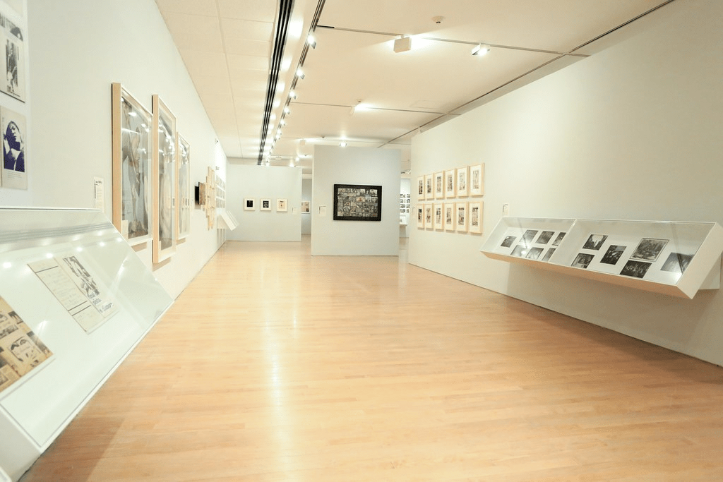 Pasillo del  Museo de Arte Miguel Urrutia