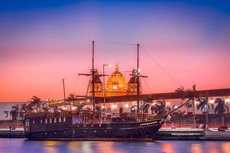 Galeón Bucanero colombia